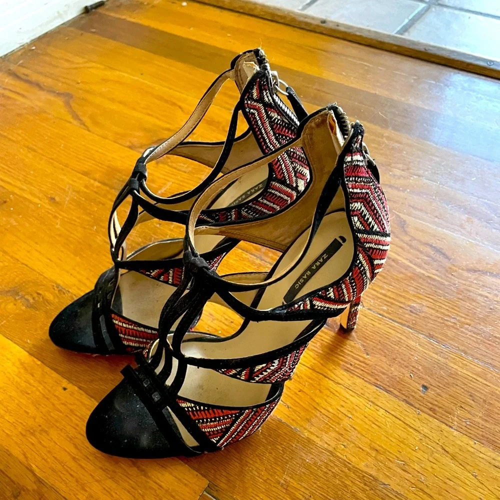 Zara basic shoes - Picture 1 of 7